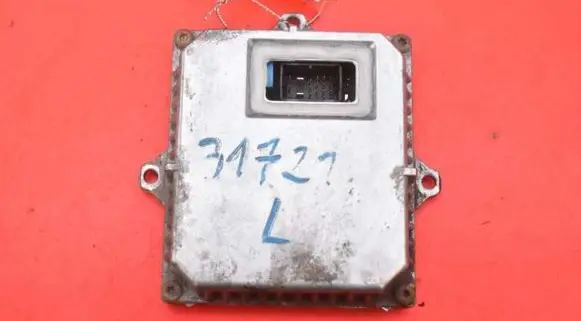 Mazda 6 Voltage converter/converter module 1307329086