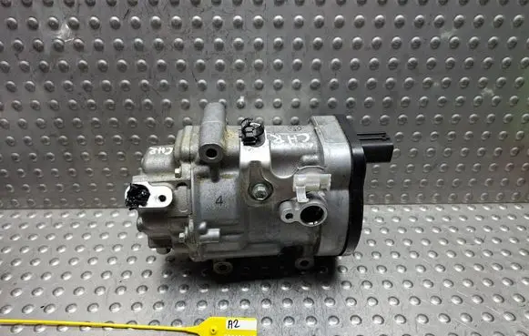 Toyota C-HR I Air conditioning (A/C) compressor (pump) S26405167 0424000240