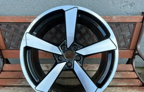 Audi TT TTS RS Mk3 8S R20 alloy rim 