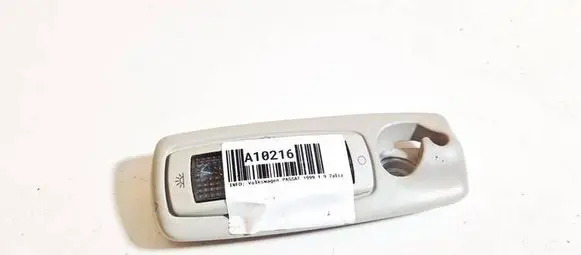 Volkswagen PASSAT B5 Rear seat light 3b0947291