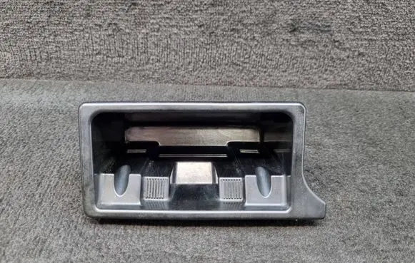 Audi A6 S6 C7 4G Car ashtray 4G0857951
