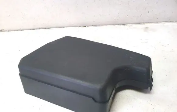 Mazda CX-5 Fuse box cover KD4566760K7005