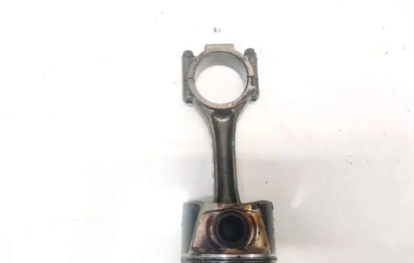 Volkswagen PASSAT B6 Piston with connecting rod