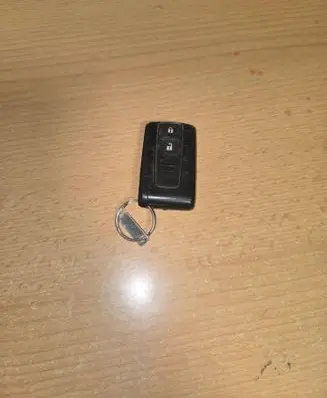 Toyota Corolla Verso AR10 Ignition key/card 