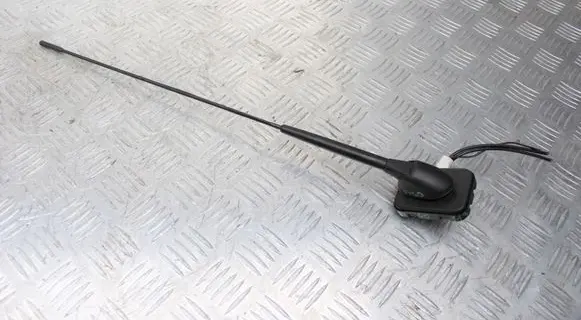 Toyota Aygo AB40 Radio antenna 
