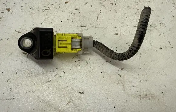 Subaru Impreza V Airbag deployment crash/impact sensor 98231FL00A