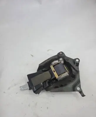 Toyota RAV 4 (XA20) Rear seatbelt 0429146