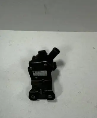 Ford Kuga II Water pump DS7G-8C419-CB
