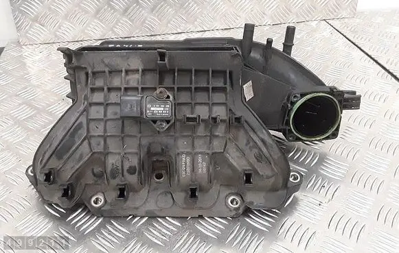 Audi A1 Intake manifold 03c129711ad zsb709bd