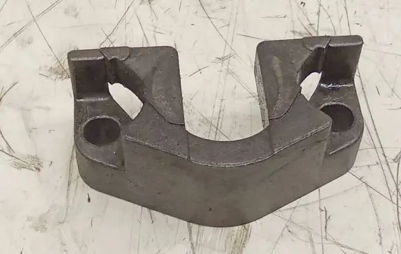 BMW 7 E65 E66 Fuel Injector clamp holder