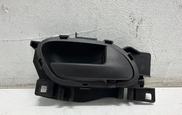 Opel Vivaro Front door interior handle 96555514XT
