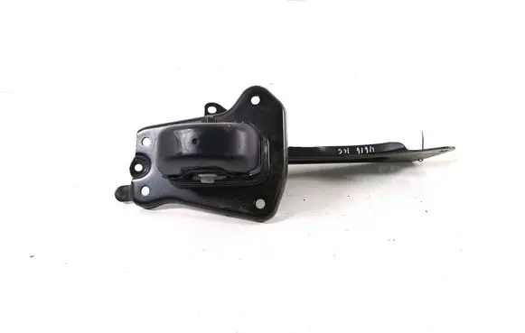 Volvo XC40 Rear control arm 32333013