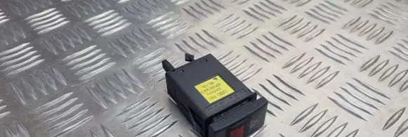 Audi A4 S4 B5 8D Hazard light switch 8D0941509D