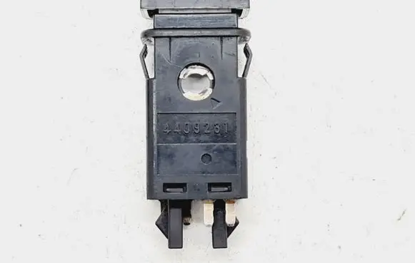 Saab 900 Fog light switch 4409231