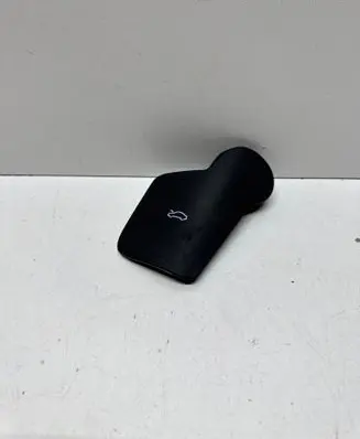 Audi Q8 Engine bonnet (hood) release handle 4M8823533H