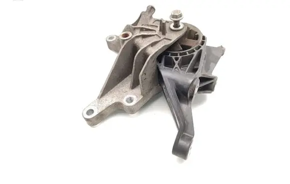 Opel Insignia A Engine mount bracket 13268880