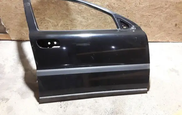 Volvo S60 Front door