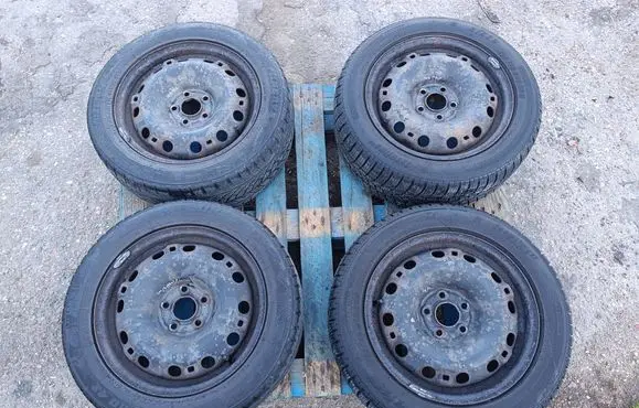 Skoda Roomster (5J) R15 steel rim 19555R15