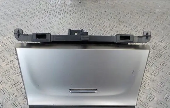 Car ashtray