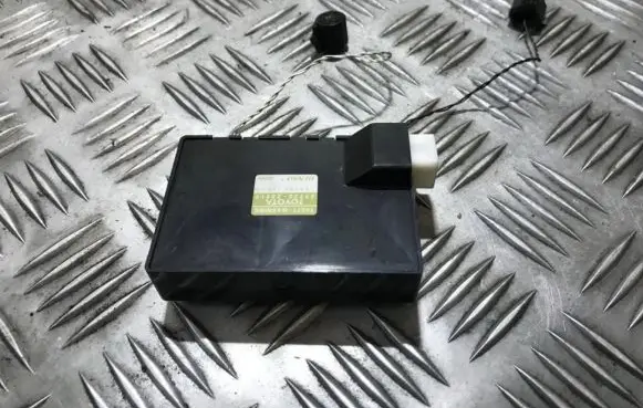 Toyota Avensis T250 Other control units/modules 8973220010 89732-20010