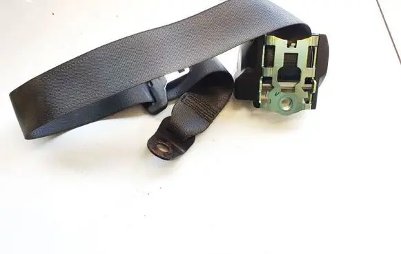 Fiat Croma Middle seatbelt (rear) 33053986a