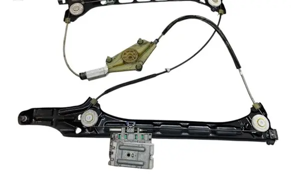 Audi TT TTS Mk2 Front door electric window regulator 8J0837461E