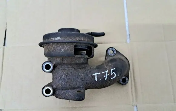 Honda Civic EGR valve
