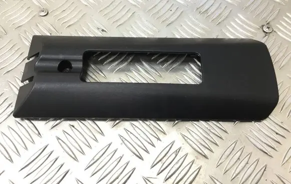BMW X5 E70 Rear seat rail trim cover 7171832
