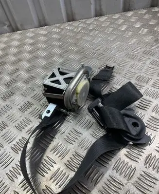 Tesla Model S Front seatbelt 0315G29 2504497AC 70730436044979