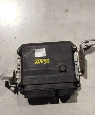 Toyota Prius (XW30) Engine control unit/module 8966147200 275400-8762