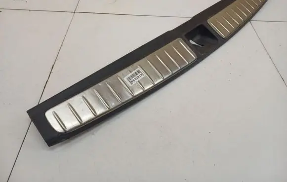 Nissan Terrano Other trunk/boot trim element 95073AG010