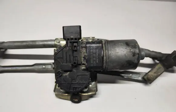 Citroen C5 Wiper motor 0390241700