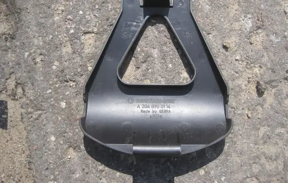 Mercedes-Benz E W212 Hazard Warning Triangle Mounting Bracket A2048900114