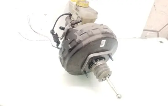 Audi A3 S3 8L Brake booster 1J2614105G