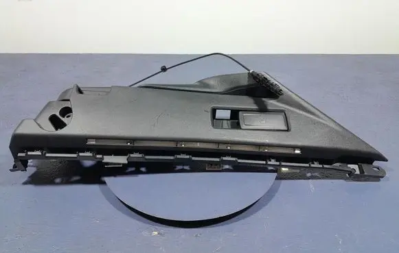 Suzuki Swace Tailgate/boot cover trim set 6473302110