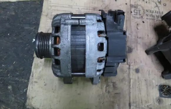 Citroen C3 Aircross Generator/alternator 9809391880