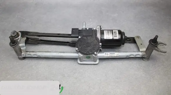 Seat Toledo IV (NH) Front wiper linkage and motor 5JC955023 5JC955113