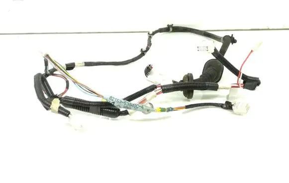 Lexus IS 220D-250-350 Rear door wiring loom 8215353040C4