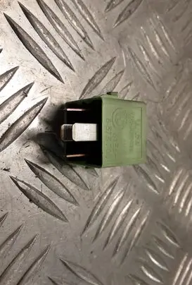 Land Rover Range Rover L322 Other relay 8373700
