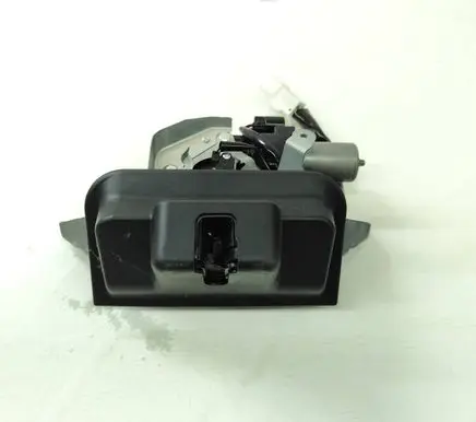 Lexus RX 450H Tailgate/trunk/boot lock/catch/latch T9161351B 1638000770