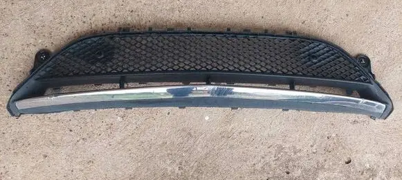 Mercedes-Benz E W213 Front bumper lower grill A2138856900