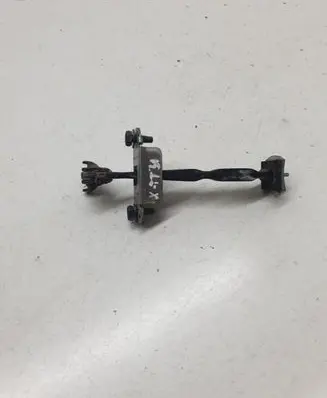Nissan X-Trail T31 Front door check strap stopper