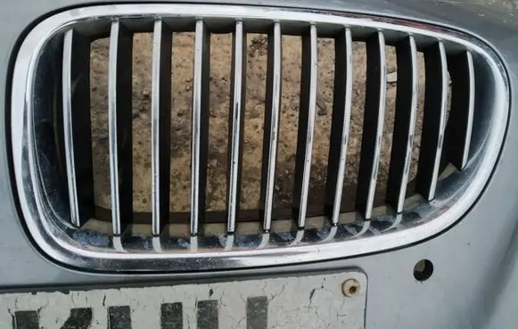 BMW 5 GT F07 Front grill leftleft