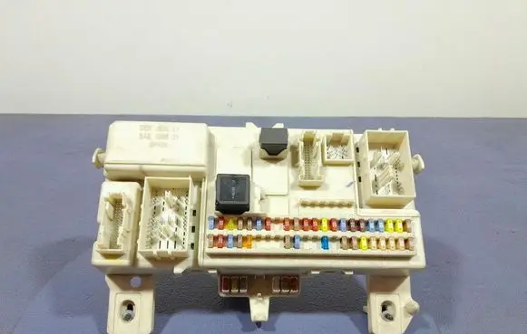 Volvo S40 Fuse box set 30765015