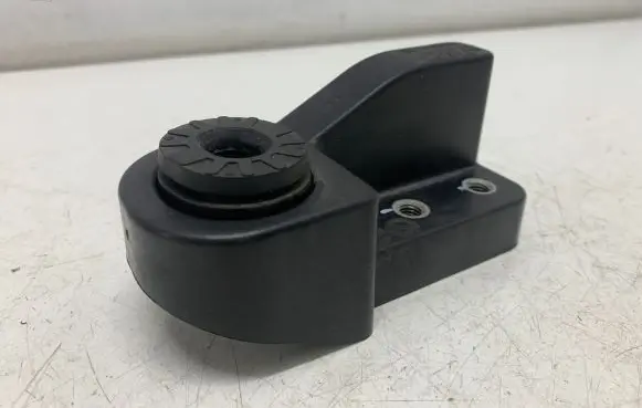 Opel Astra K Radiator mount bracket 13466591 688437545