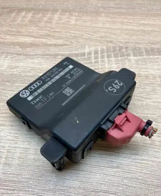 Volkswagen Touran I Gateway control module 1K0907530E 1K0907951
