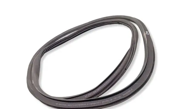 Opel Astra K Rear door rubber seal (on body) 39071820