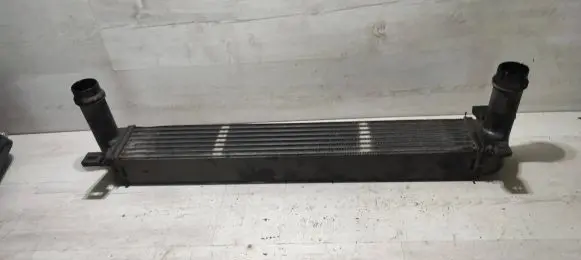 Jeep Cherokee Intercooler radiator AA1271004651 8B5651000