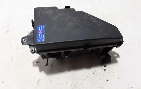 Volvo XC90 Fuse module 31398000