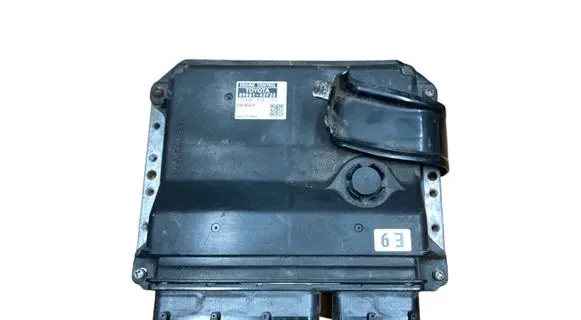 Toyota RAV 4 (XA20) Engine control unit/module 8966142F20 1758009281